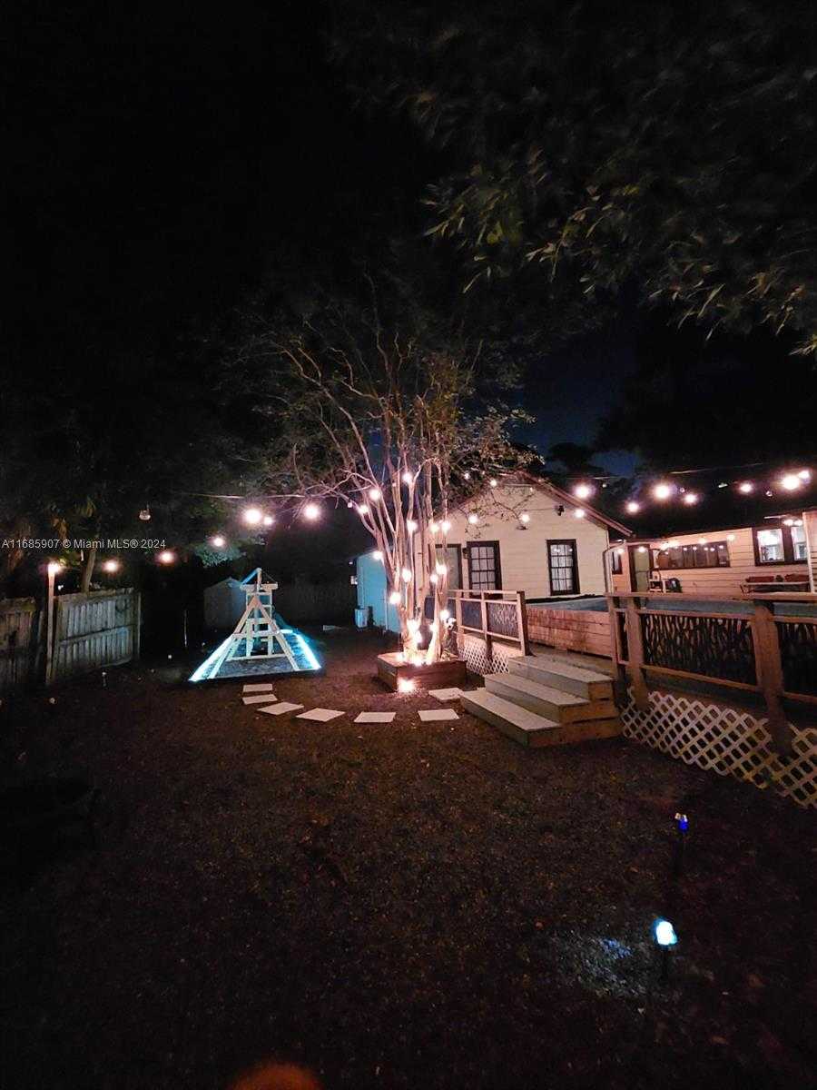 Small Image of 3203 COLLEGE ST #2, Jacksonville Number 20