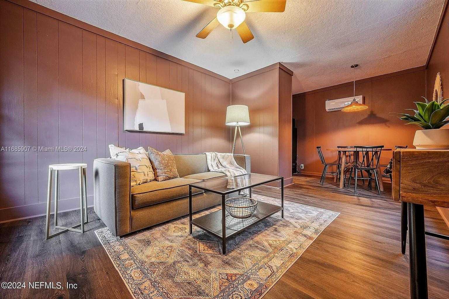 Small Image of 3203 COLLEGE ST #2, Jacksonville Number 6