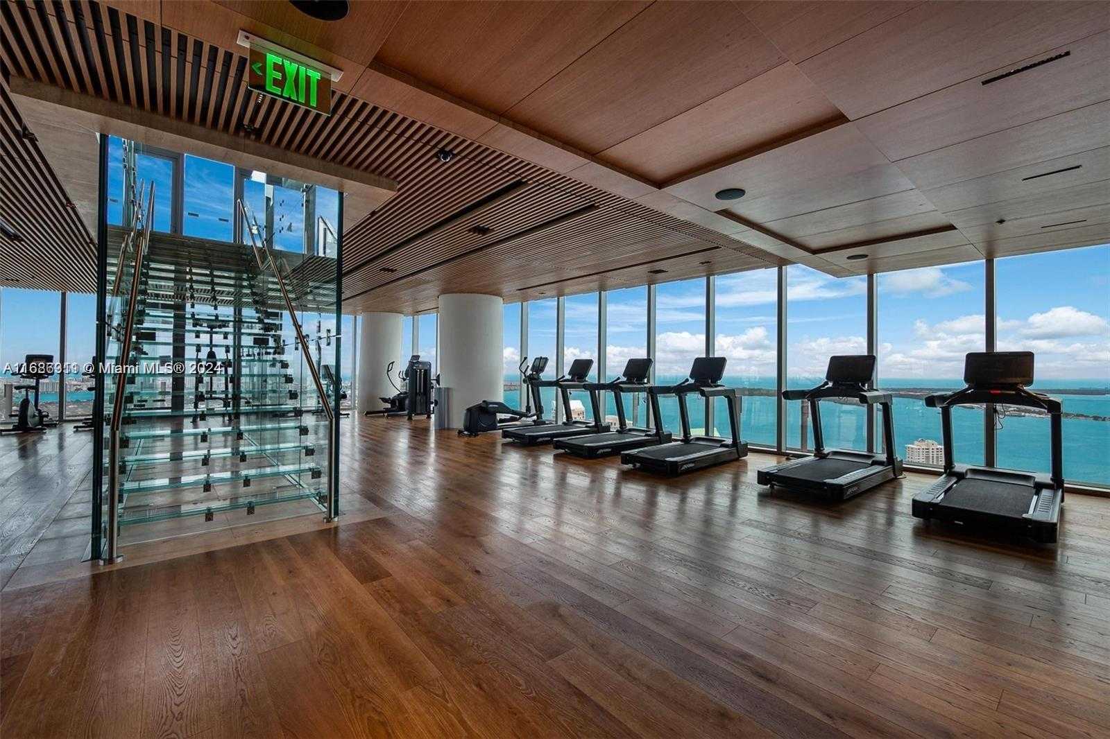 Small Image of 300 BISCAYNE BLVD #2605, Miami Number 12