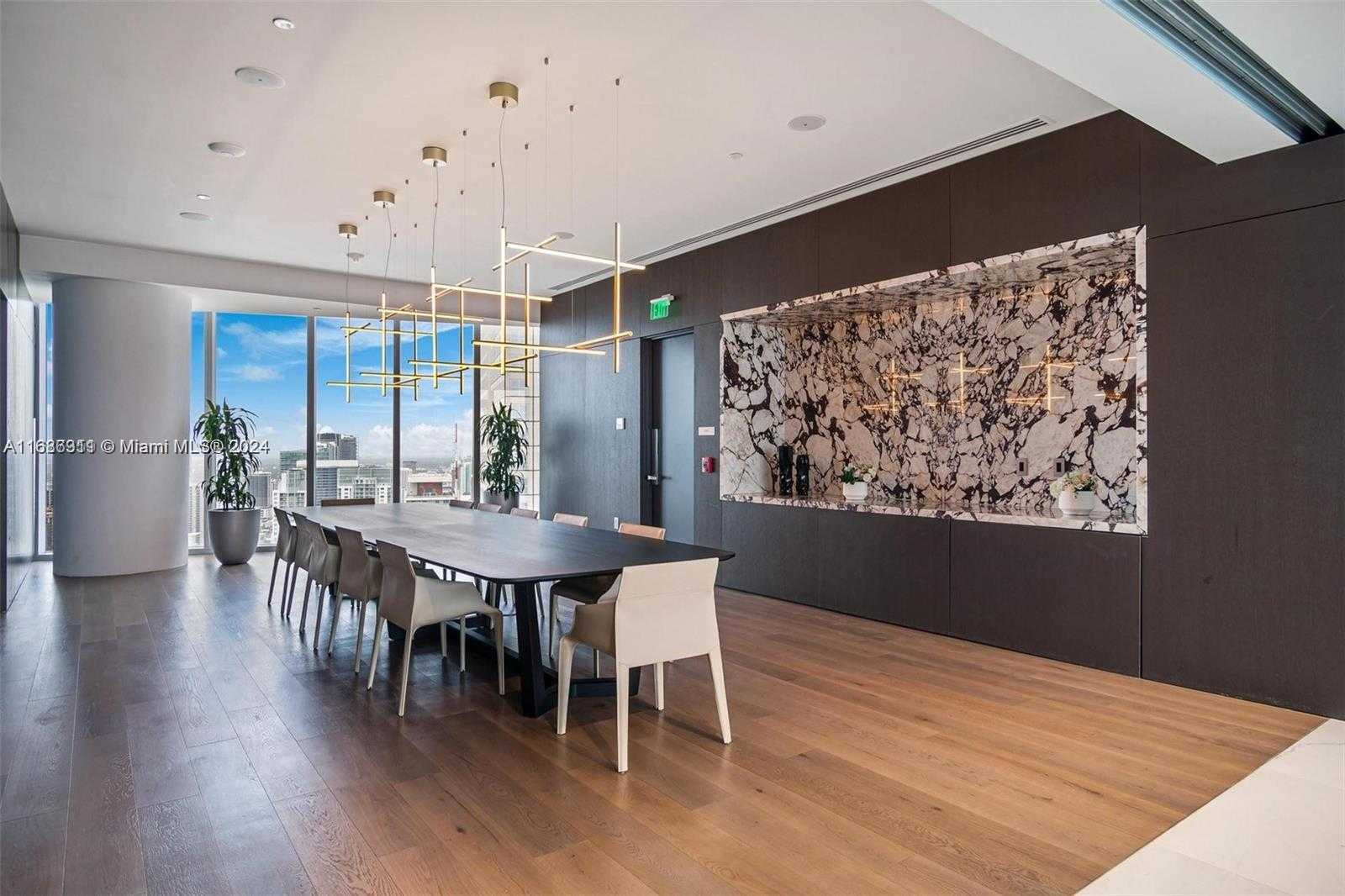 Small Image of 300 BISCAYNE BLVD #2605, Miami Number 18