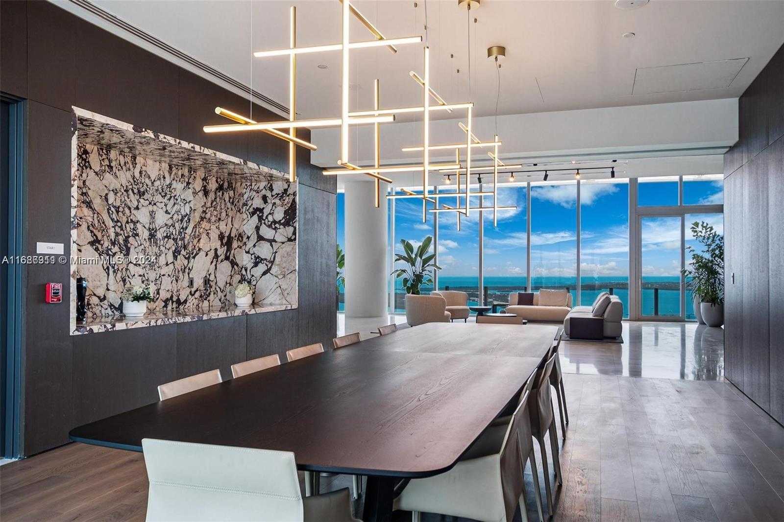 Small Image of 300 BISCAYNE BLVD #2605, Miami Number 19