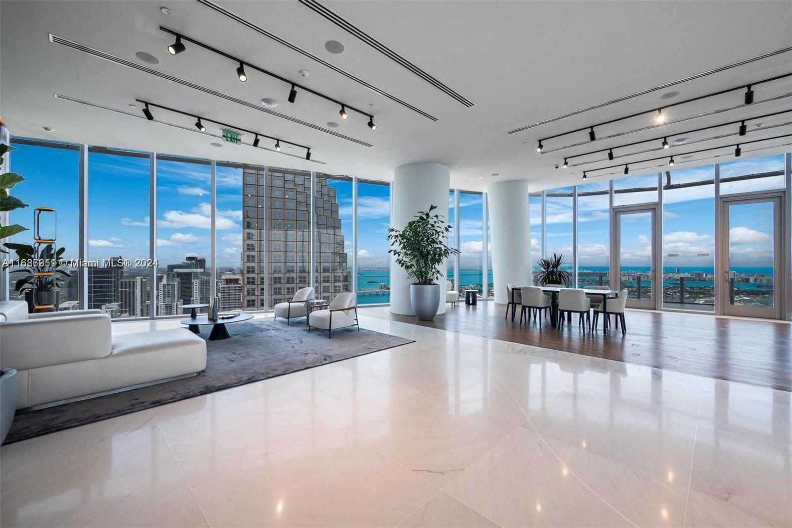 Small Image of 300 BISCAYNE BLVD #2605, Miami Number 20