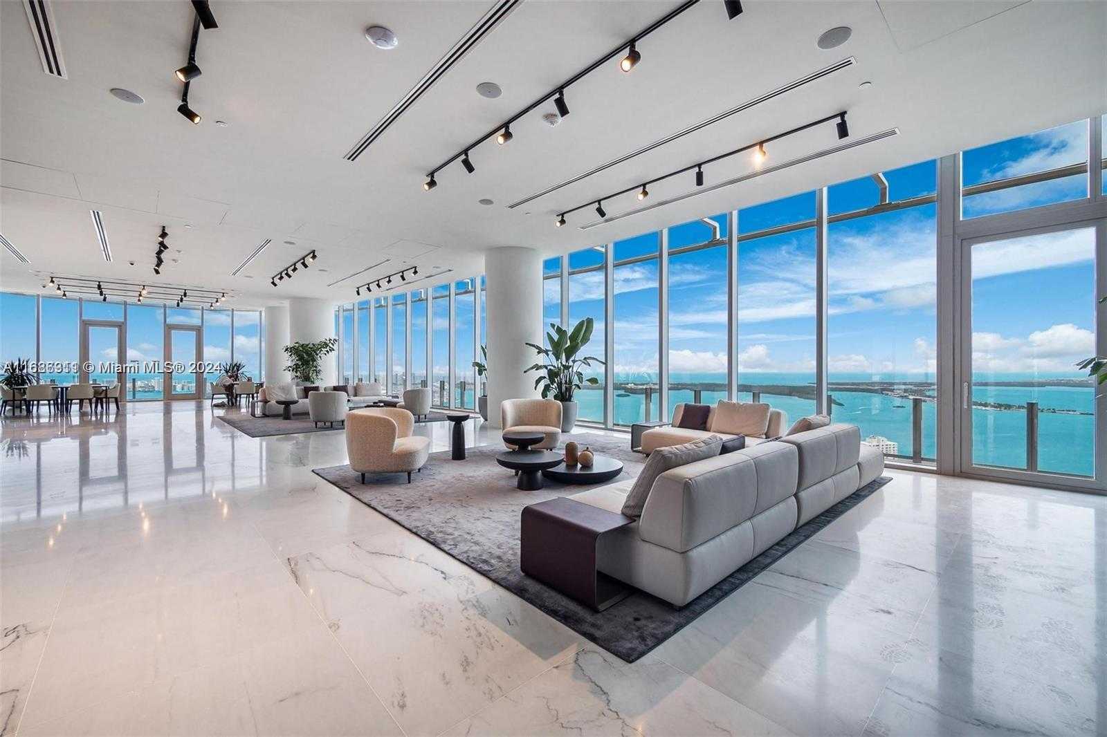 Small Image of 300 BISCAYNE BLVD #2605, Miami Number 21