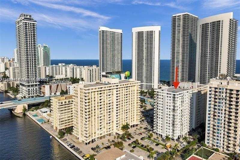 Small Image of 1849 S Ocean Dr, Hallandale Beach, FL 33009, USA Number 43
