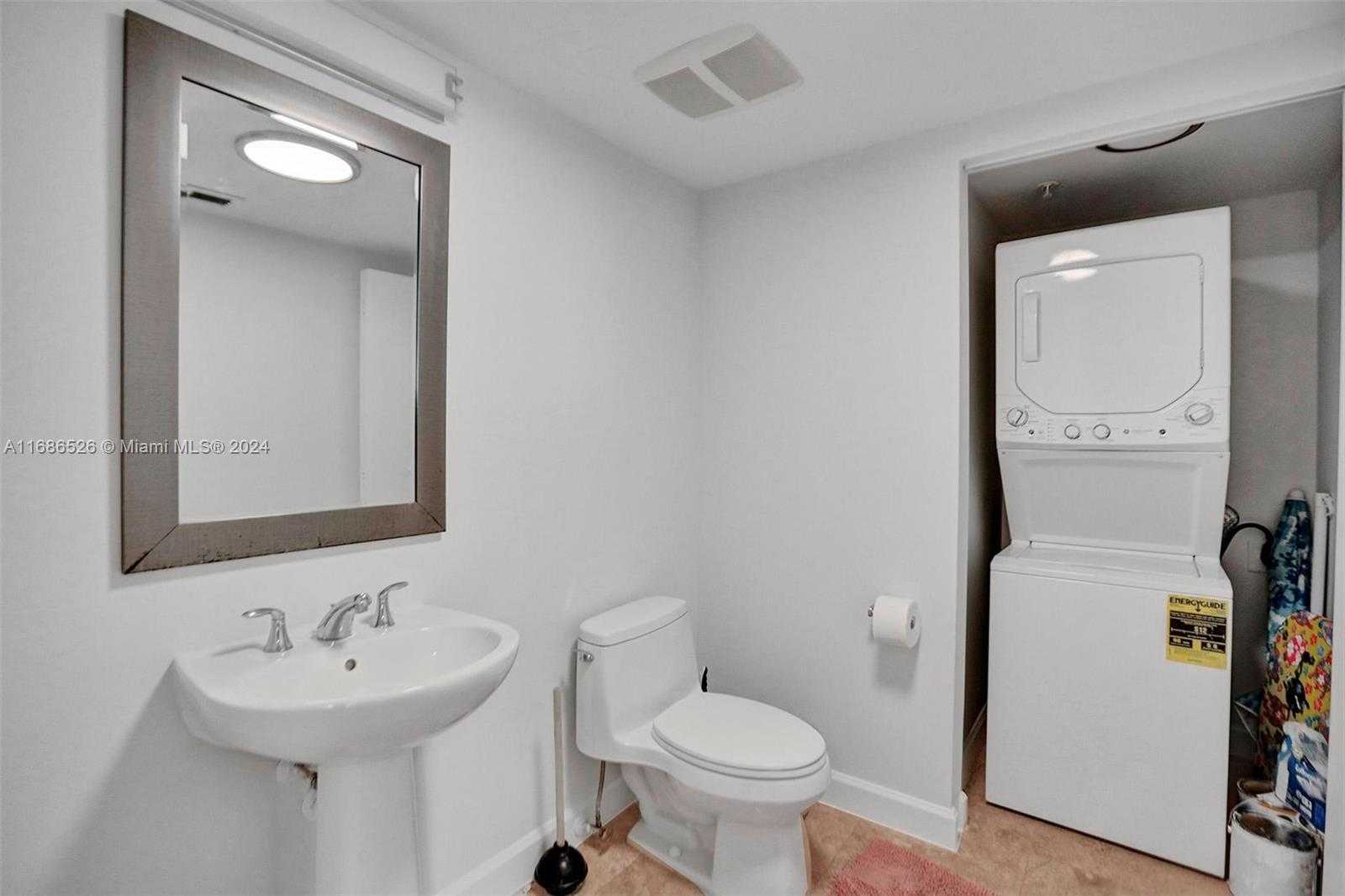Small Image of 16699 COLLINS AV #3105, Sunny Isles Beach Number 24