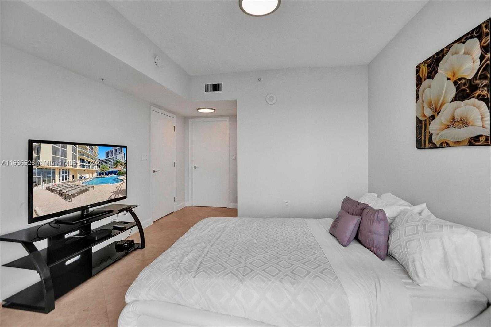 Small Image of 16699 COLLINS AV #3105, Sunny Isles Beach Number 29