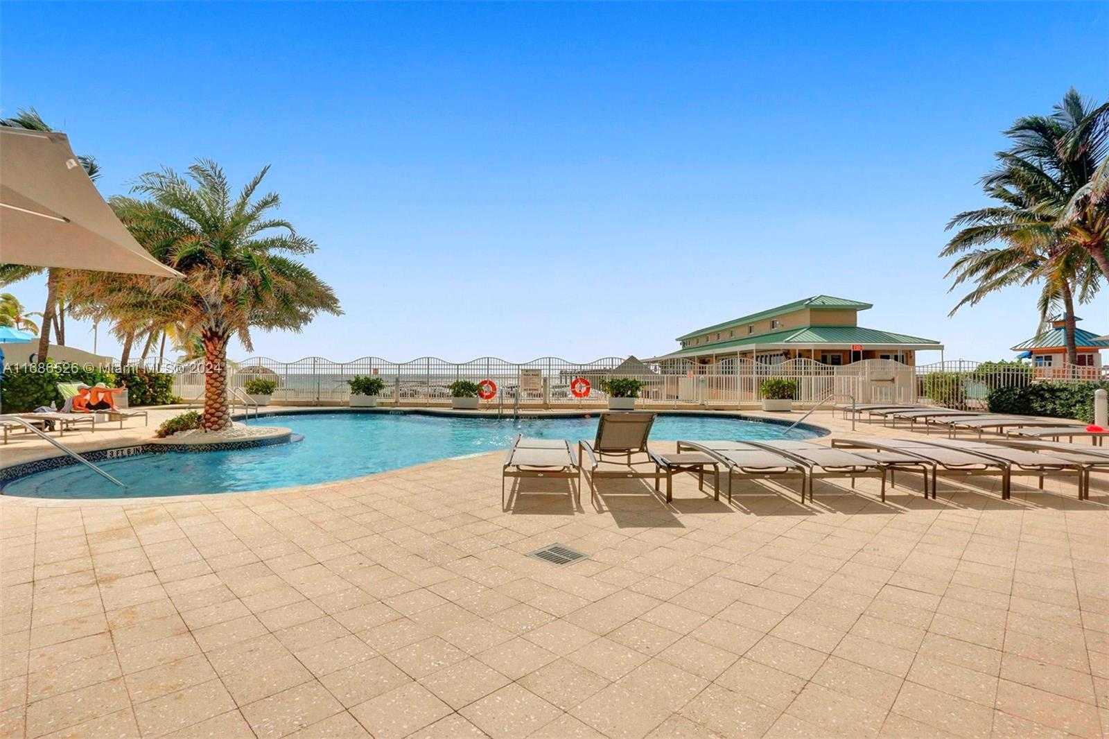 Small Image of 16699 COLLINS AV #3105, Sunny Isles Beach Number 3