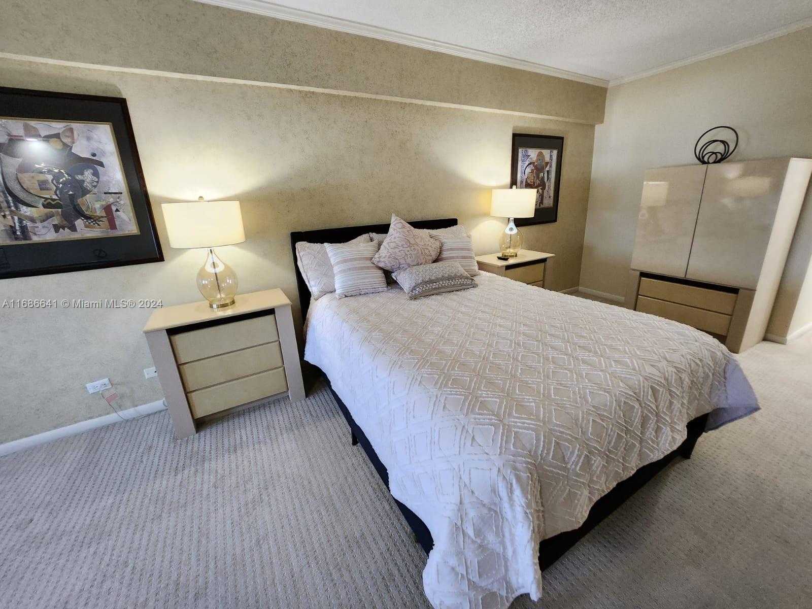 Small Image of 2301 COLLINS AV #1026, Miami Beach Number 19