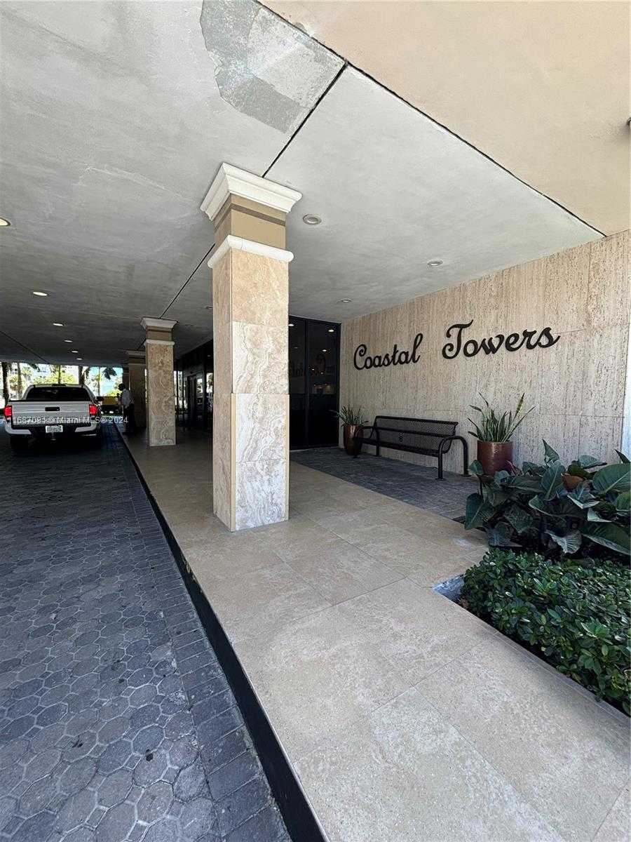 Small Image of 400 KINGS POINT DR #928, Sunny Isles Beach Number 11
