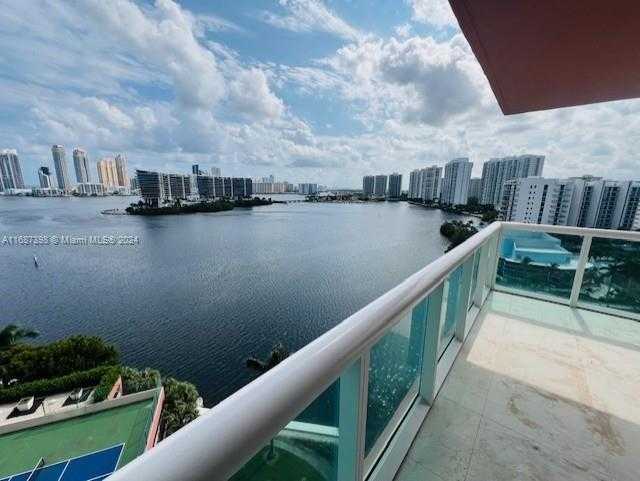 Small Image of 3370 HIDDEN BAY DR #1413, Aventura Number 2