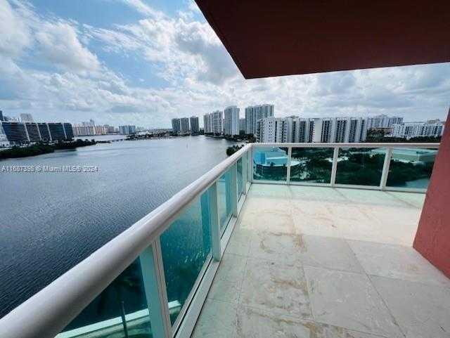 Small Image of 3370 HIDDEN BAY DR #1413, Aventura Number 3