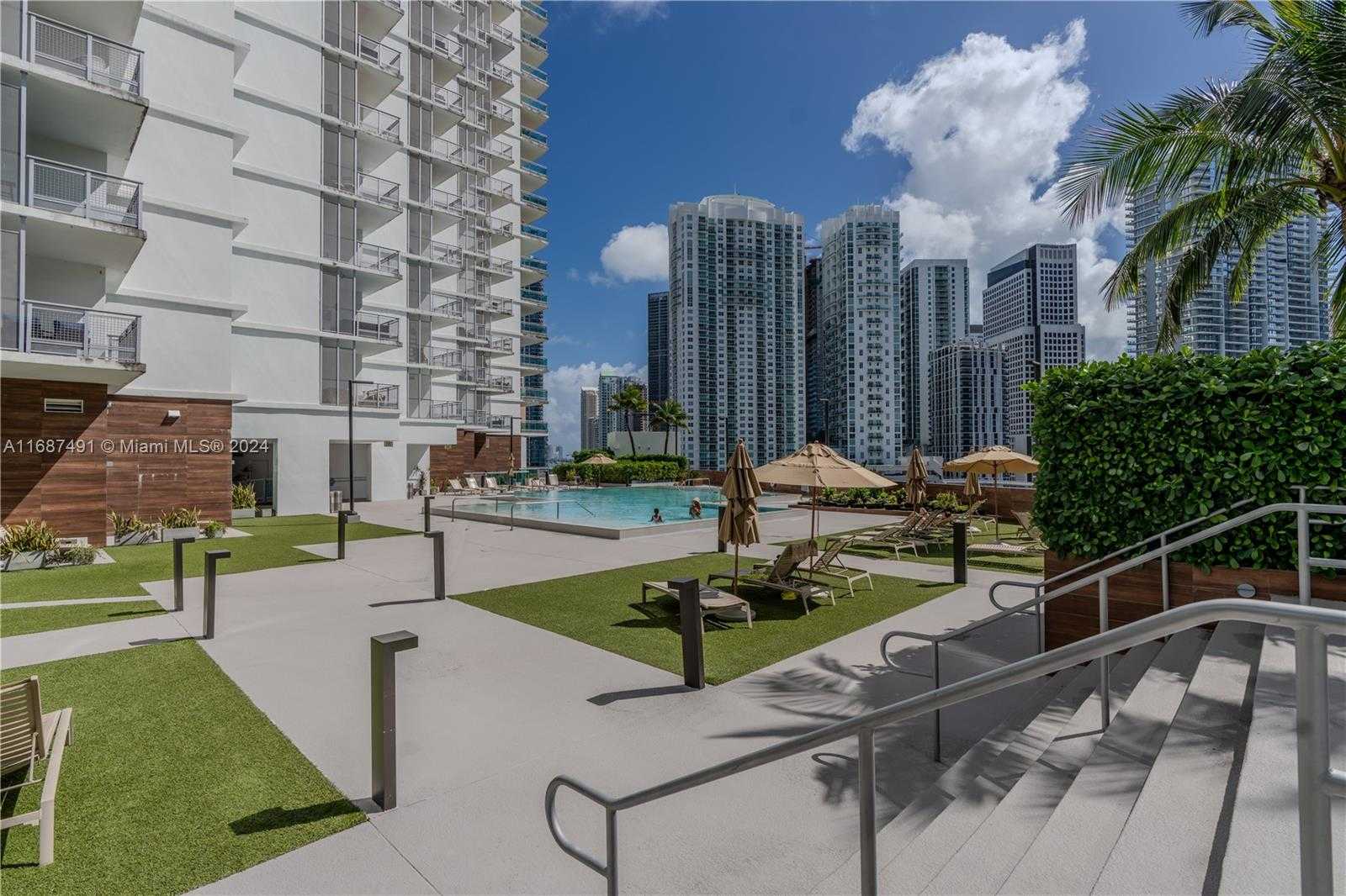 Small Image of 350 #301, Miami Number 27