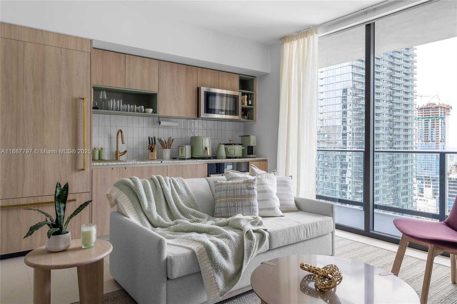 Small Image of 159 NORTH EAST 6TH ST #3002, Miami Number 2