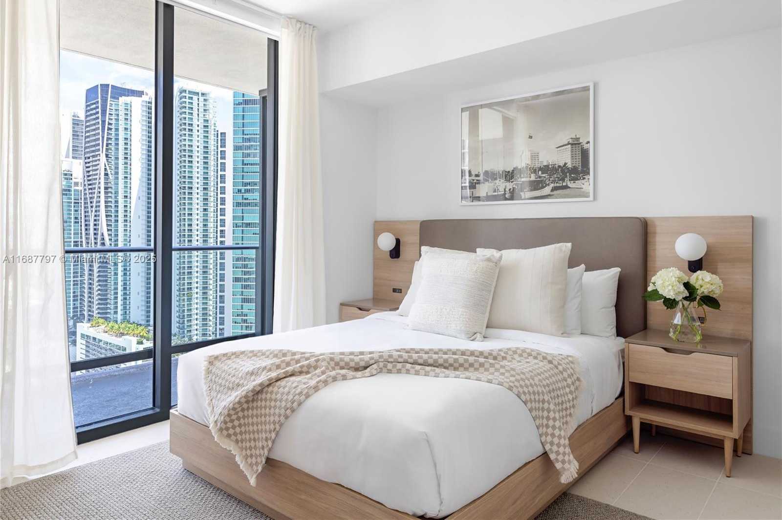 Small Image of 159 NORTH EAST 6TH ST #3002, Miami Number 21