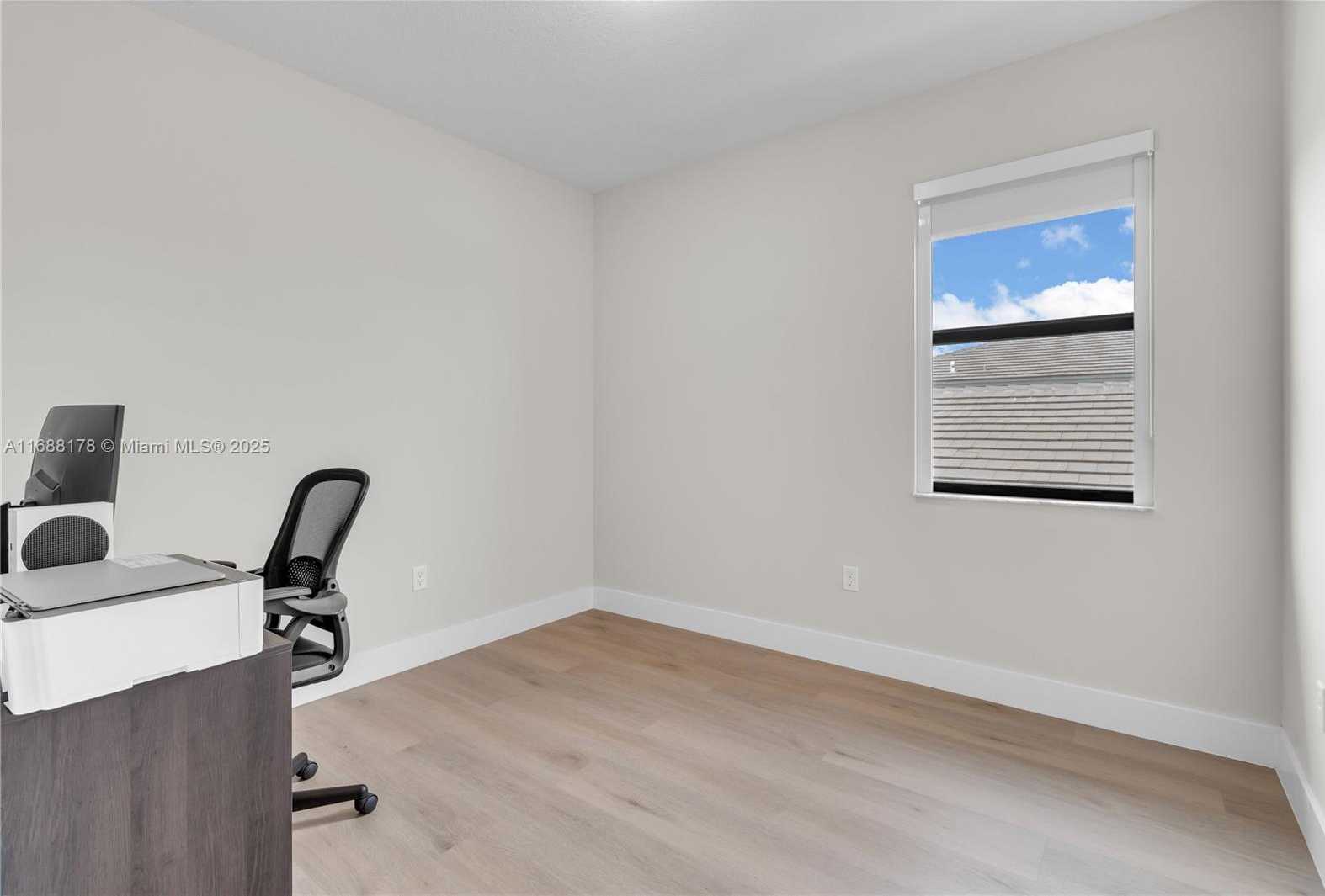 Small Image of 17571 SOUTH WEST 46TH ST, Miramar Number 23