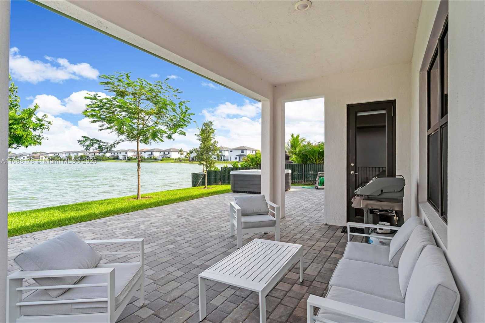 Small Image of 17571 SOUTH WEST 46TH ST, Miramar Number 35