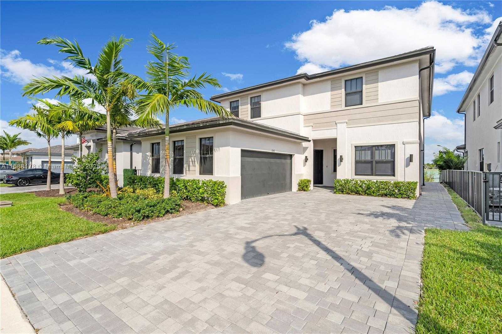 Small Image of 17571 SOUTH WEST 46TH ST, Miramar Number 4