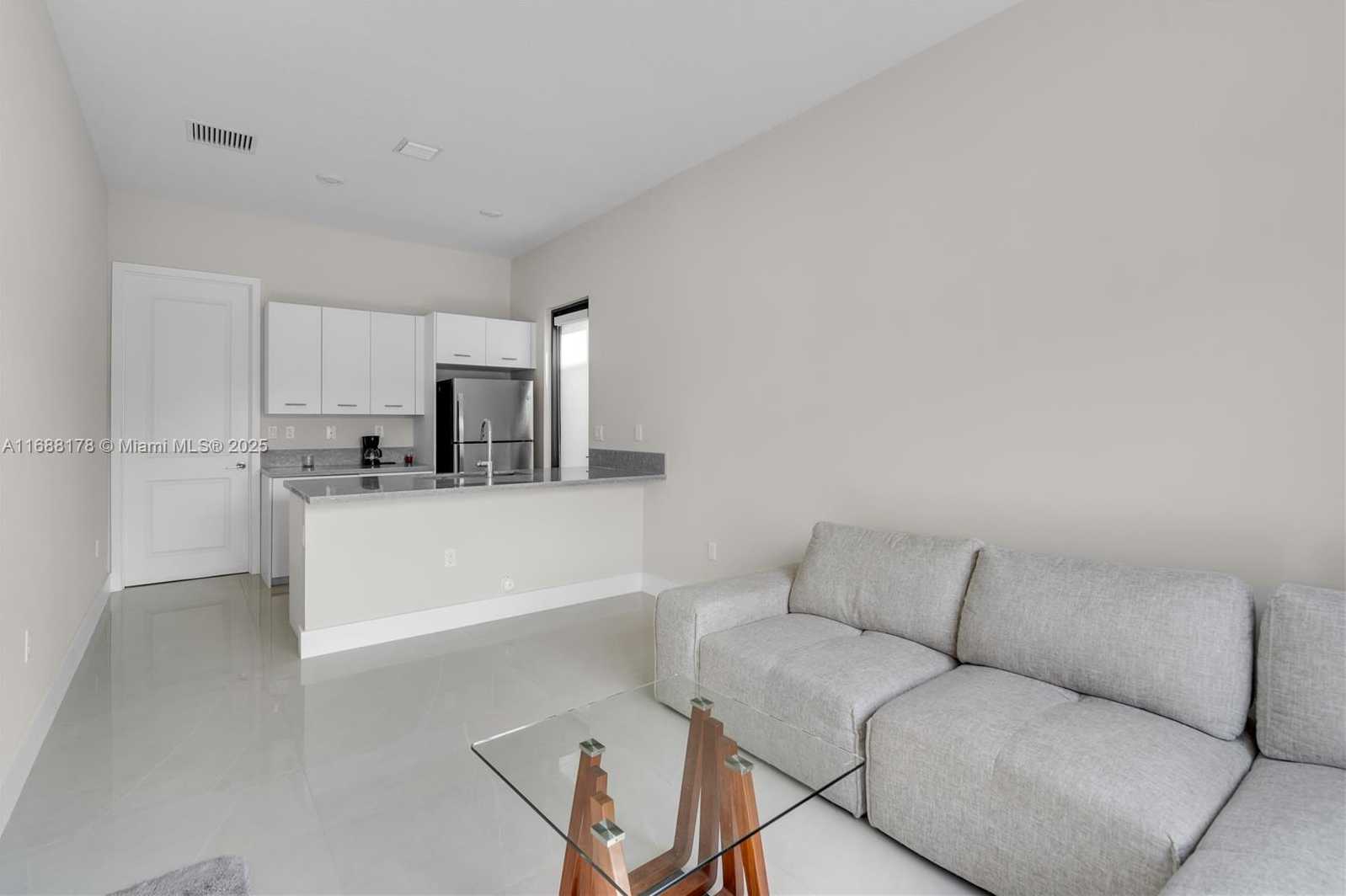 Small Image of 17571 SOUTH WEST 46TH ST, Miramar Number 40