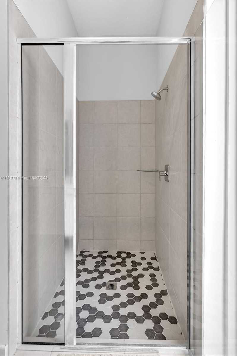 Small Image of 17571 SOUTH WEST 46TH ST, Miramar Number 45
