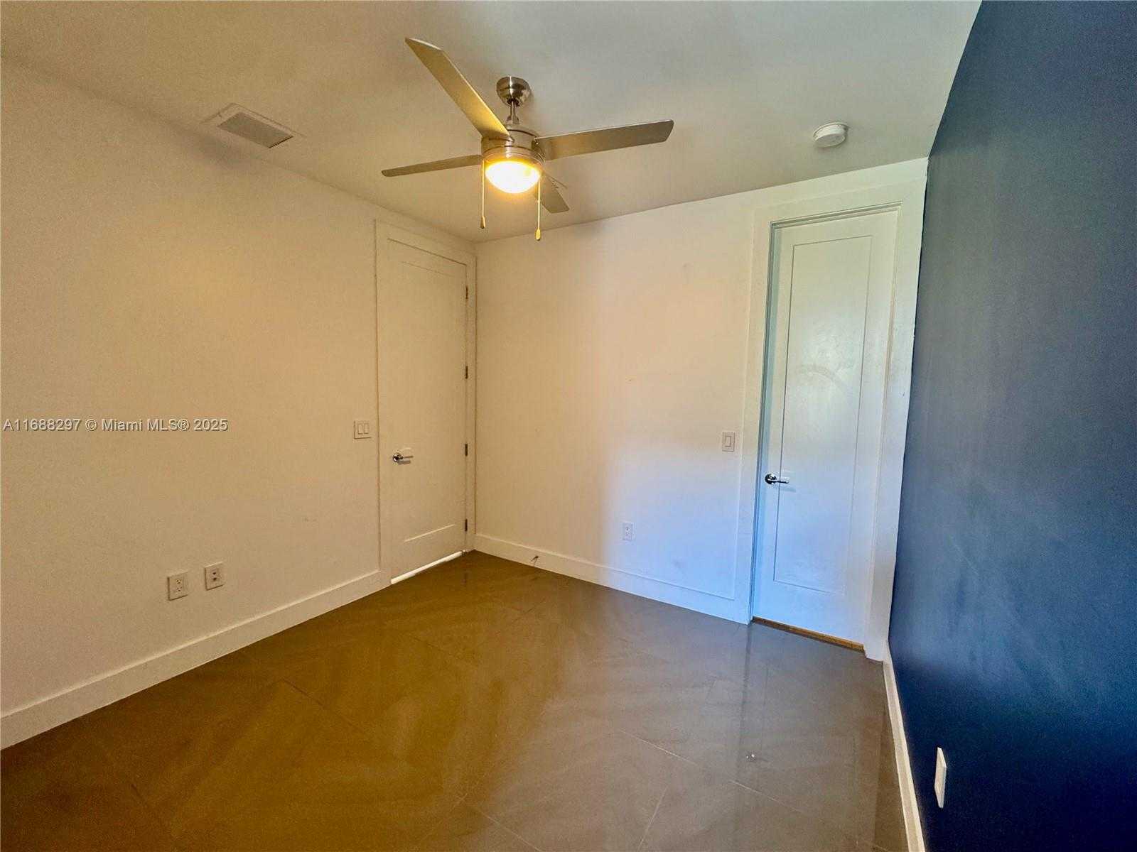 Small Image of 6641 NORTH WEST 105TH PL, Doral Number 49