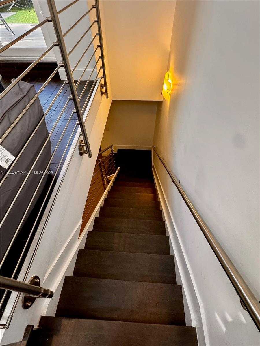 Small Image of 6641 NORTH WEST 105TH PL, Doral Number 5