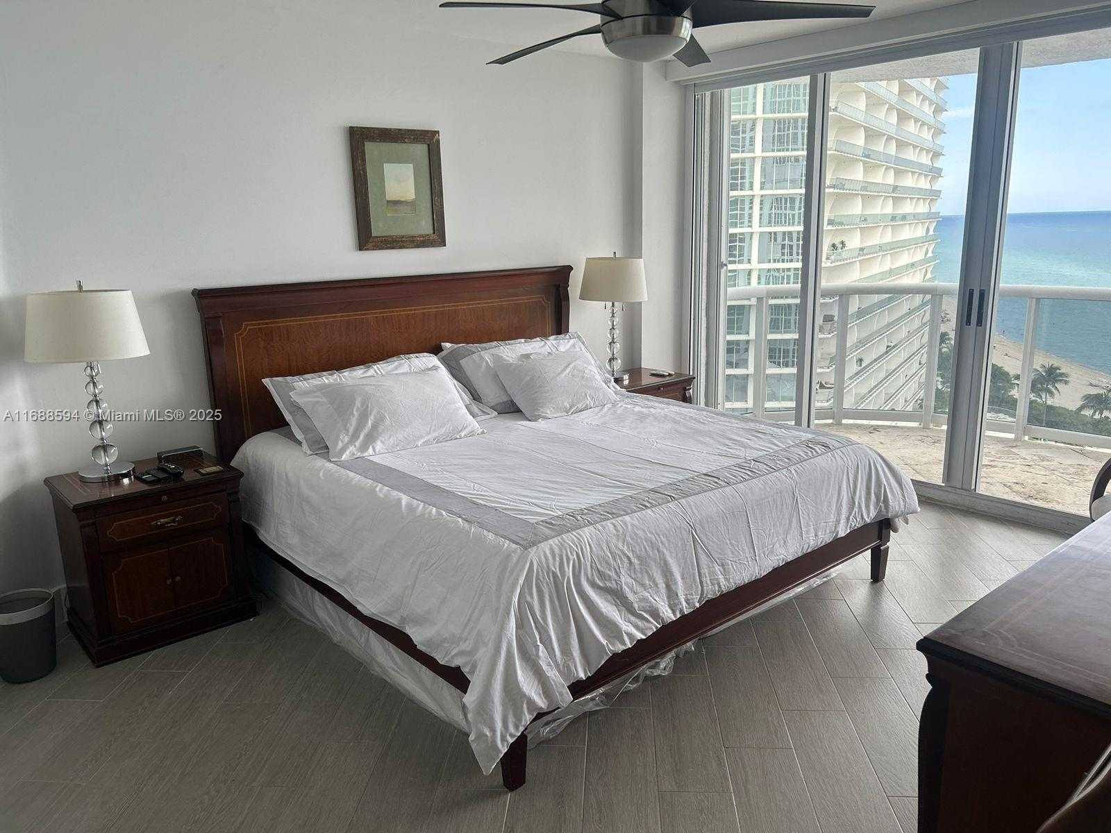 Small Image of 16711 NORTH COLLINS AVE #1704, Sunny Isles Beach Number 11