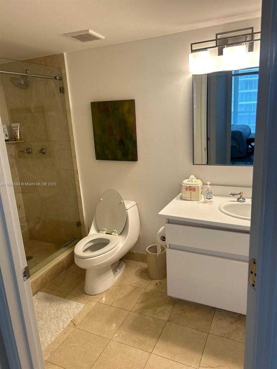 Small Image of 16711 NORTH COLLINS AVE #1704, Sunny Isles Beach Number 19