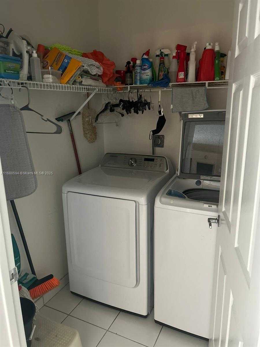 Small Image of 16711 NORTH COLLINS AVE #1704, Sunny Isles Beach Number 28
