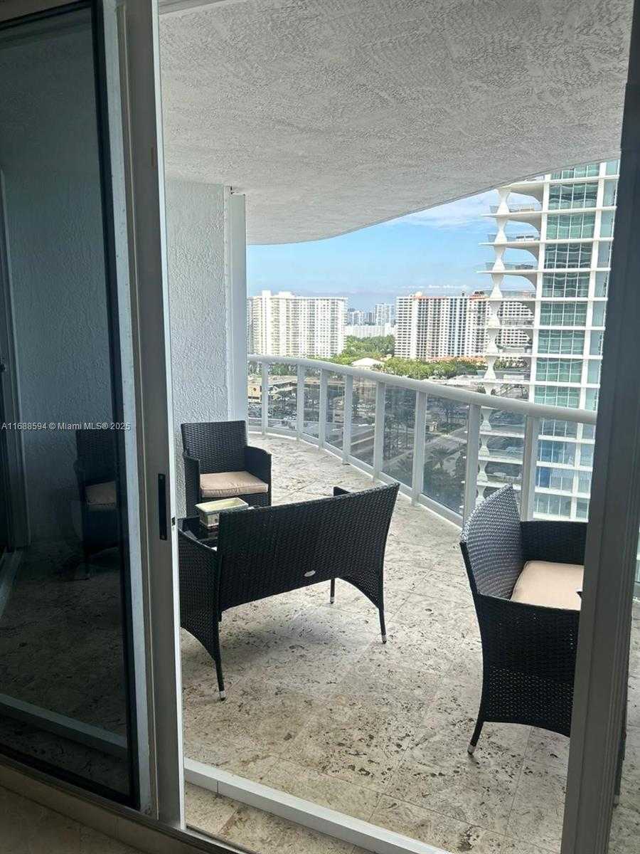 Small Image of 16711 NORTH COLLINS AVE #1704, Sunny Isles Beach Number 6