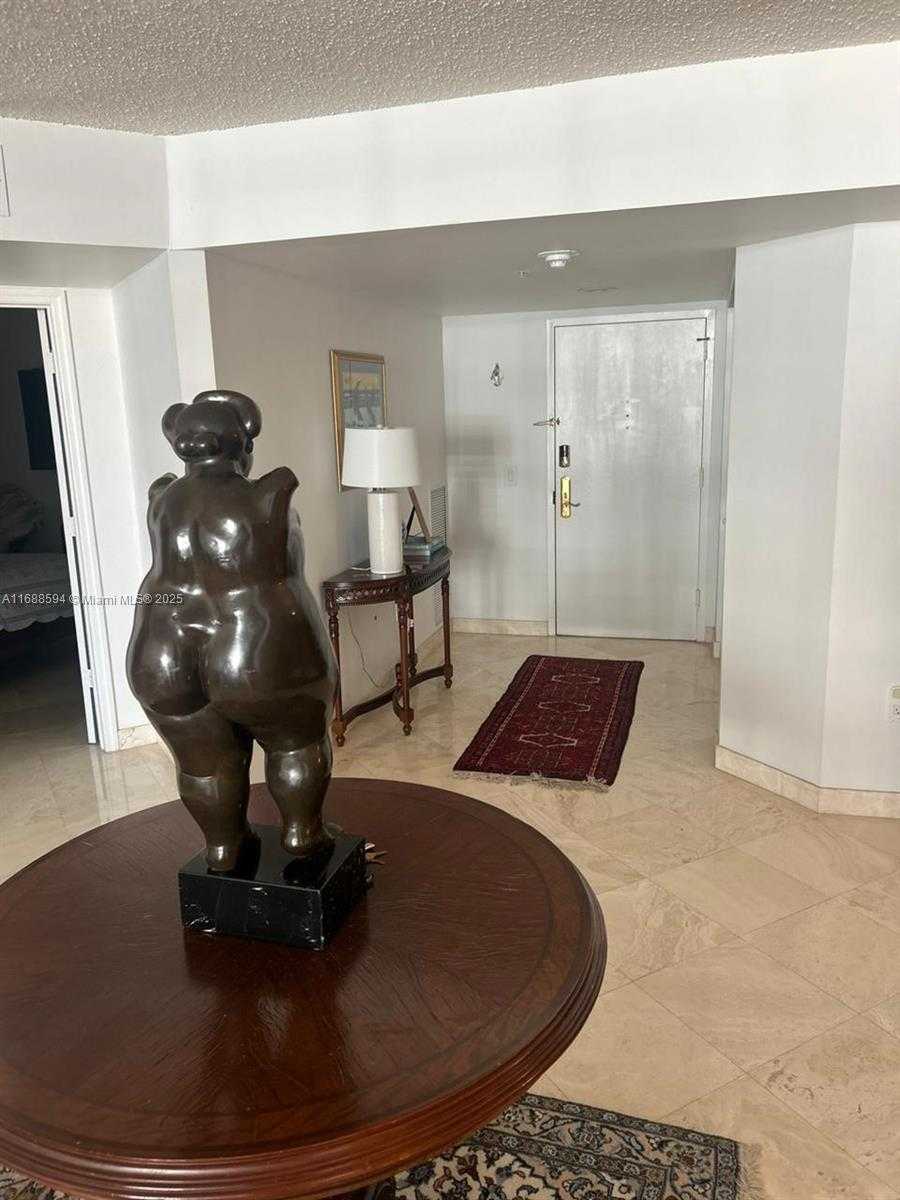 Small Image of 16711 NORTH COLLINS AVE #1704, Sunny Isles Beach Number 8