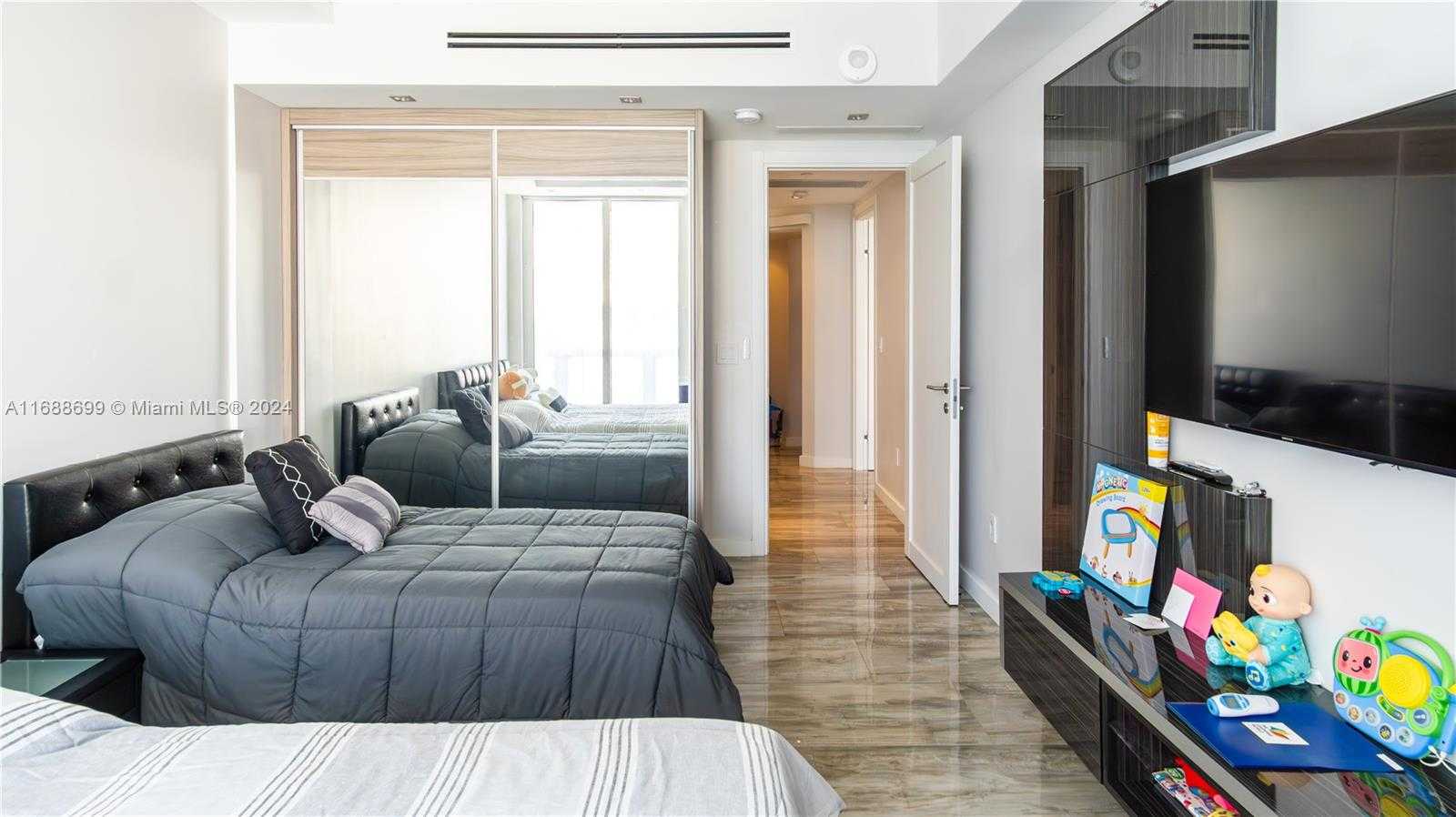Small Image of 16425 COLLINS AVE #OS16A, Sunny Isles Beach Number 41