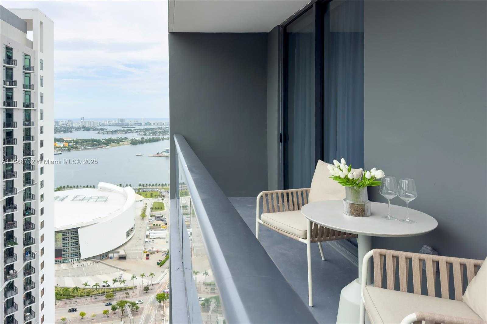 Small Image of 601 NE 1st Ave #3701, Miami, FL 33132, USA Number 50