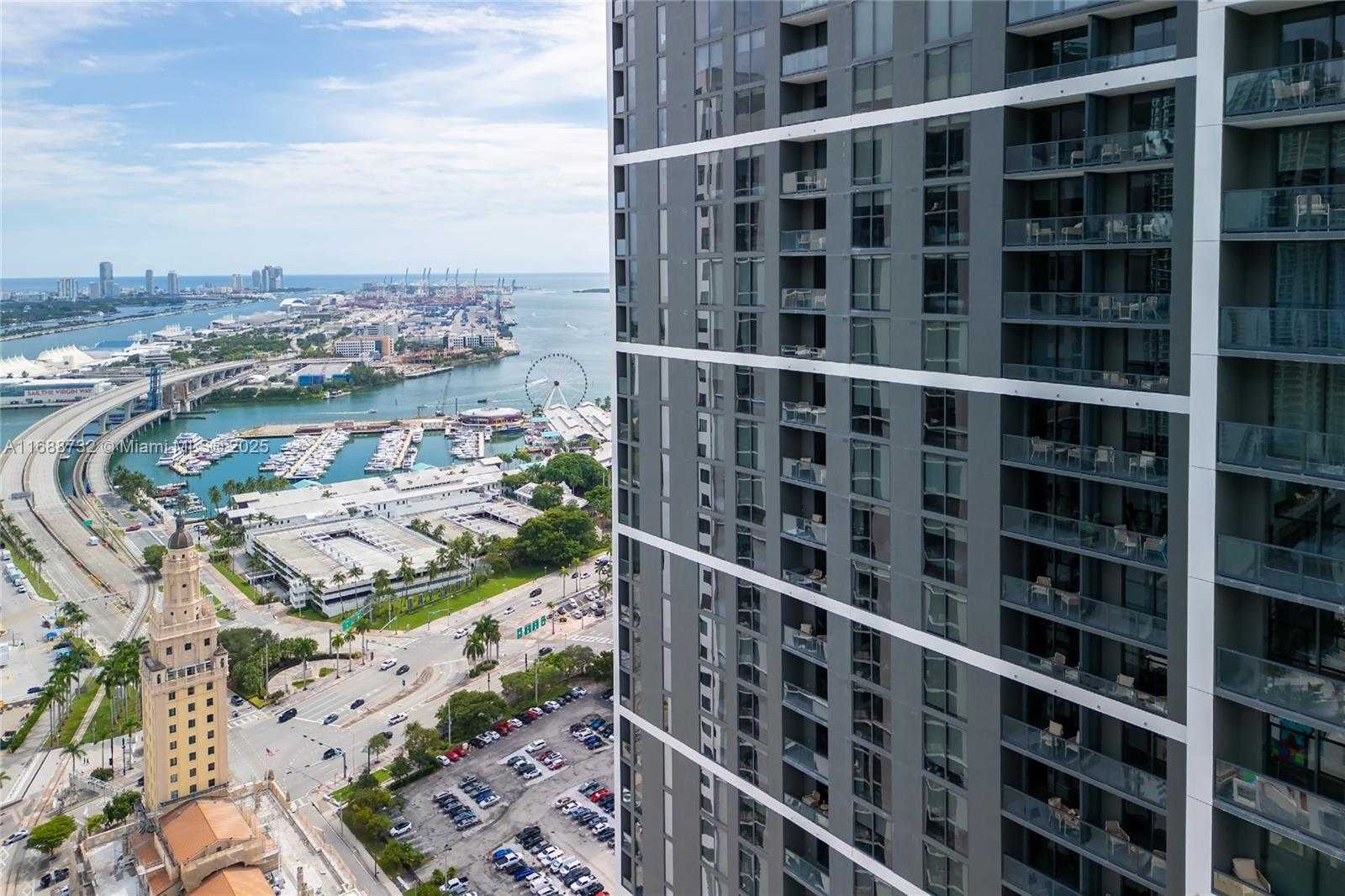 Small Image of 601 NE 1st Ave #3701, Miami, FL 33132, USA Number 53