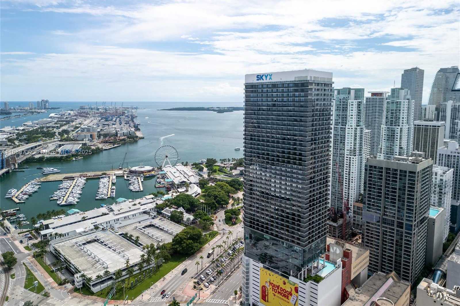 Small Image of 601 NE 1st Ave #3701, Miami, FL 33132, USA Number 56