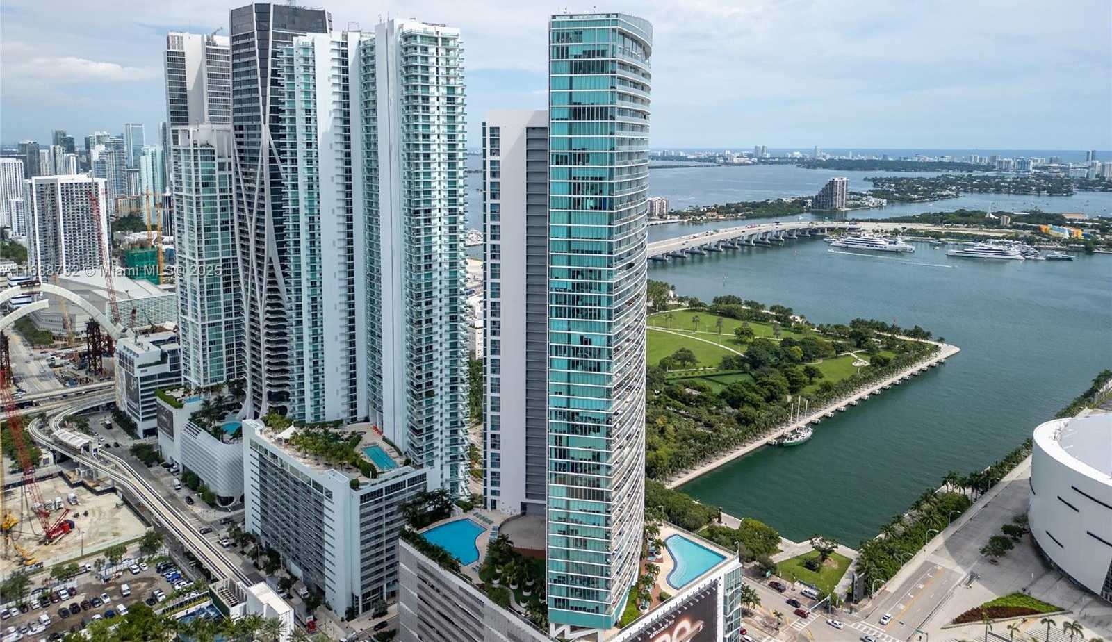 Small Image of 601 NE 1st Ave #3701, Miami, FL 33132, USA Number 57