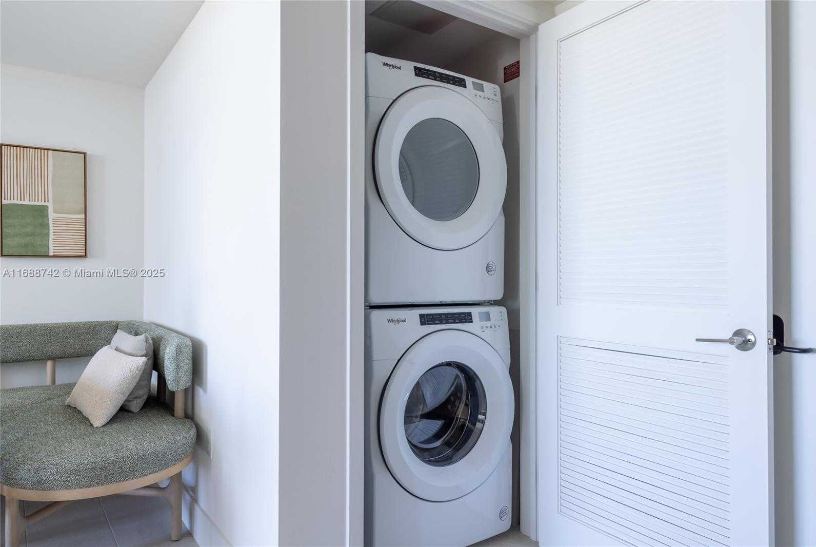 Small Image of 159 NORTH EAST 6TH ST #3013, Miami Number 15
