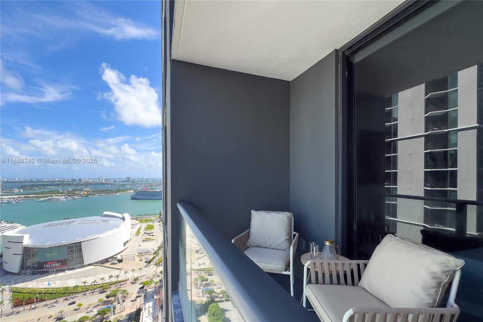 Small Image of 159 NORTH EAST 6TH ST #3013, Miami Number 21
