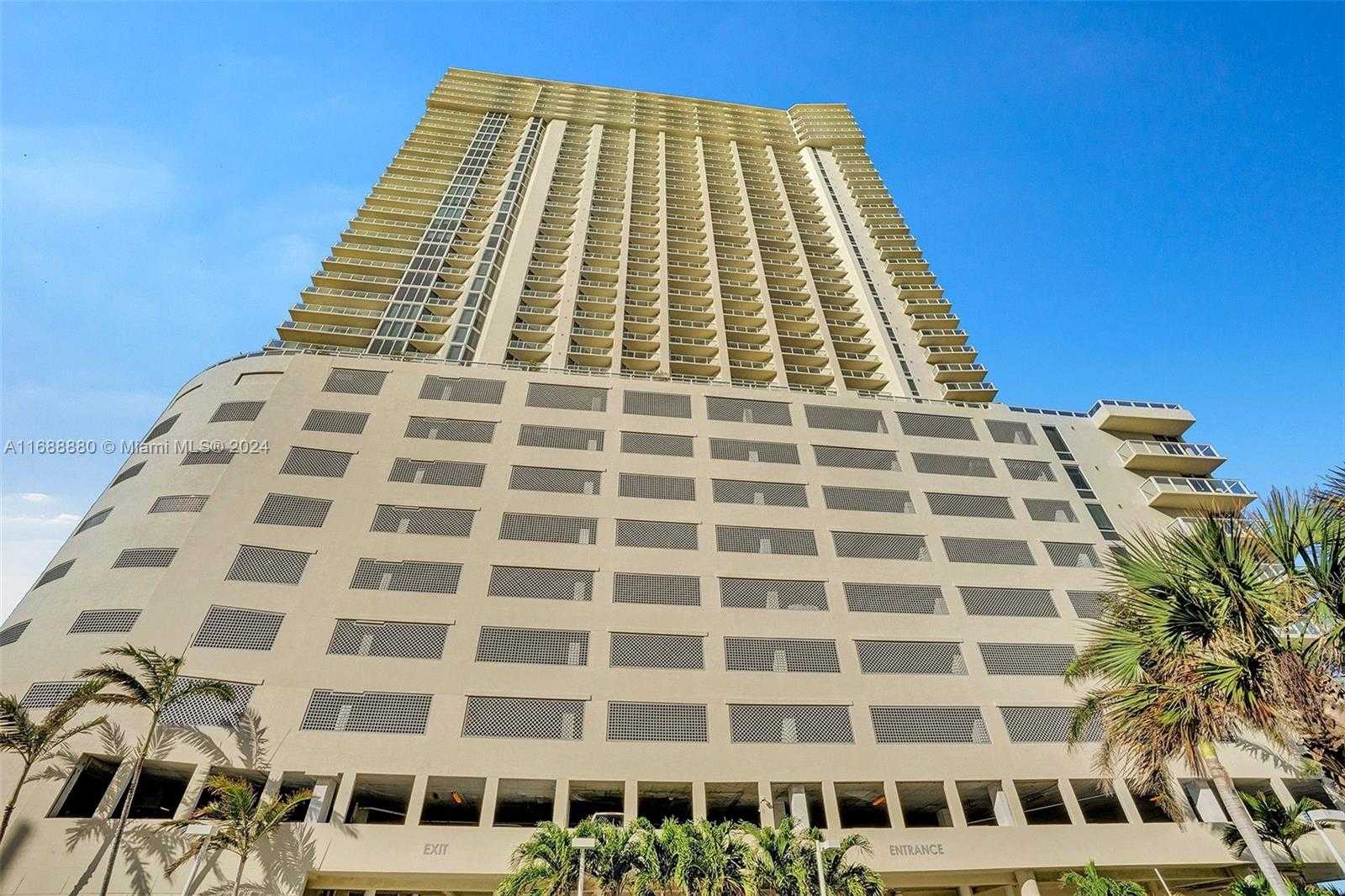 Small Image of 16699 COLLINS AVE #4007, Sunny Isles Beach Number 32