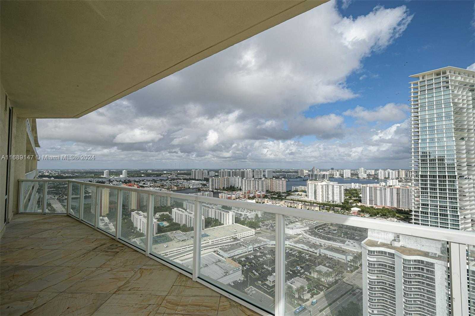 Small Image of 16699 COLLINS AVE #4203, Sunny Isles Beach Number 32
