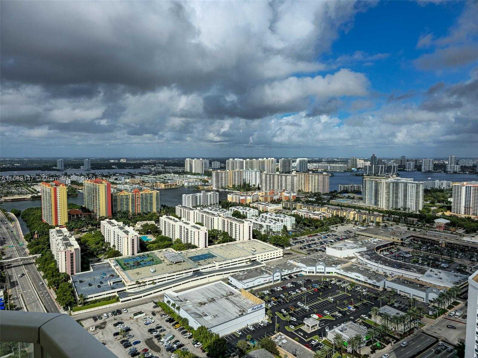 Small Image of 16699 COLLINS AVE #4203, Sunny Isles Beach Number 36