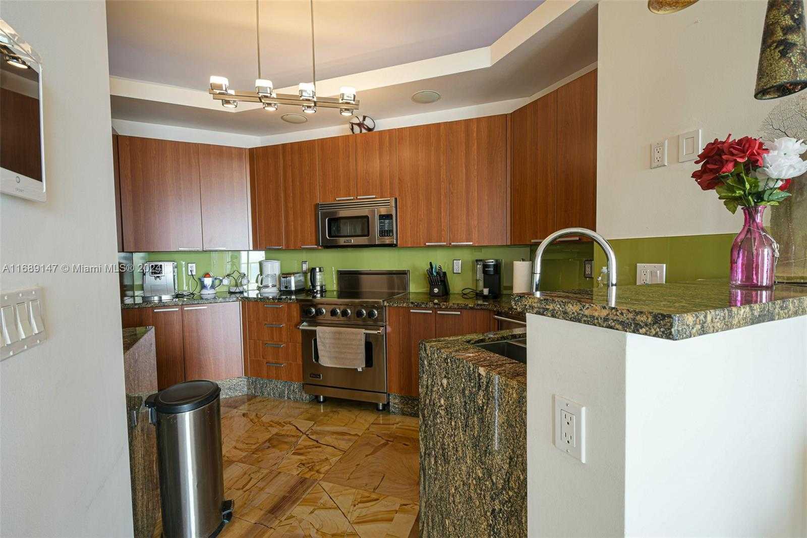 Small Image of 16699 COLLINS AVE #4203, Sunny Isles Beach Number 5