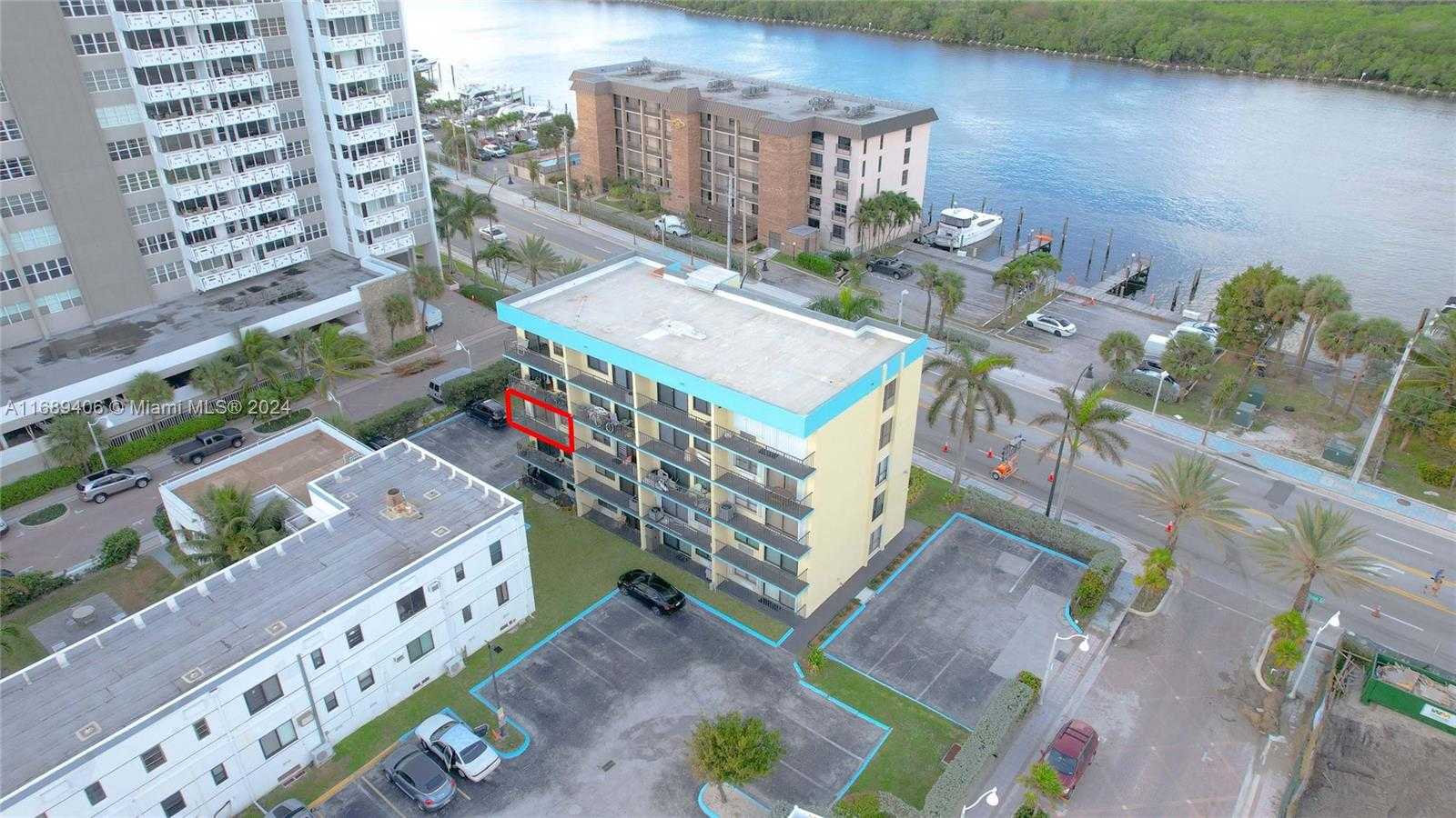 Small Image of 3215 NORTH OCEAN DR #301, Hollywood Number 19