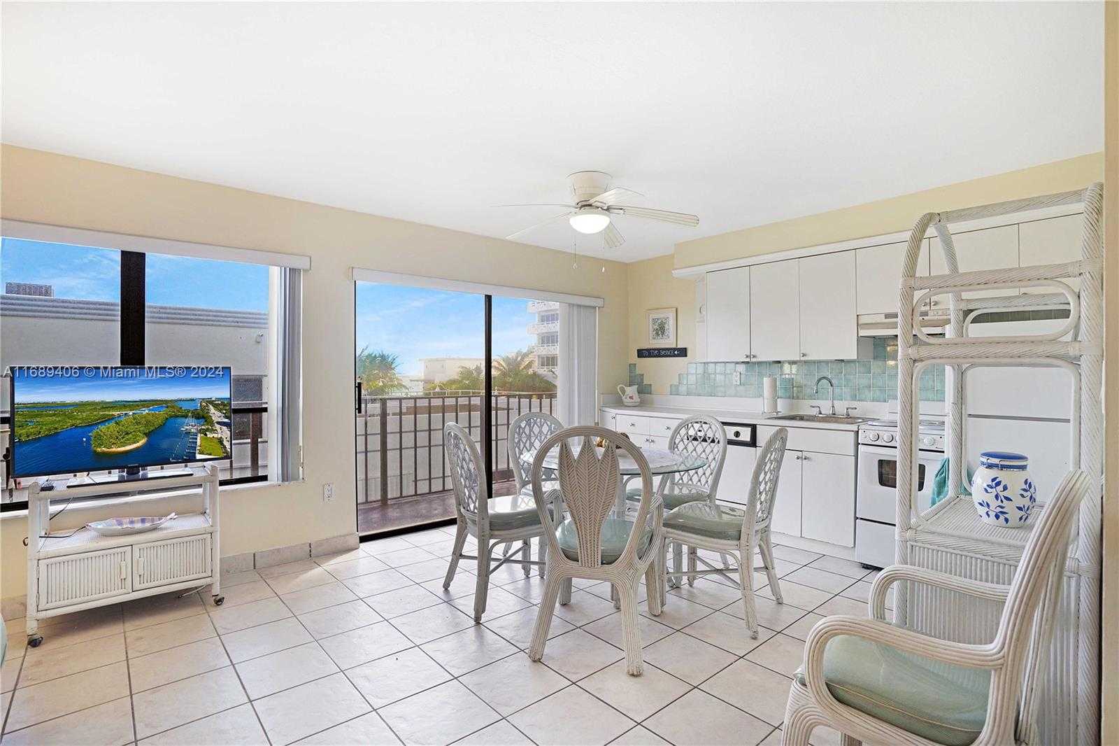 Small Image of 3215 NORTH OCEAN DR #301, Hollywood Number 6