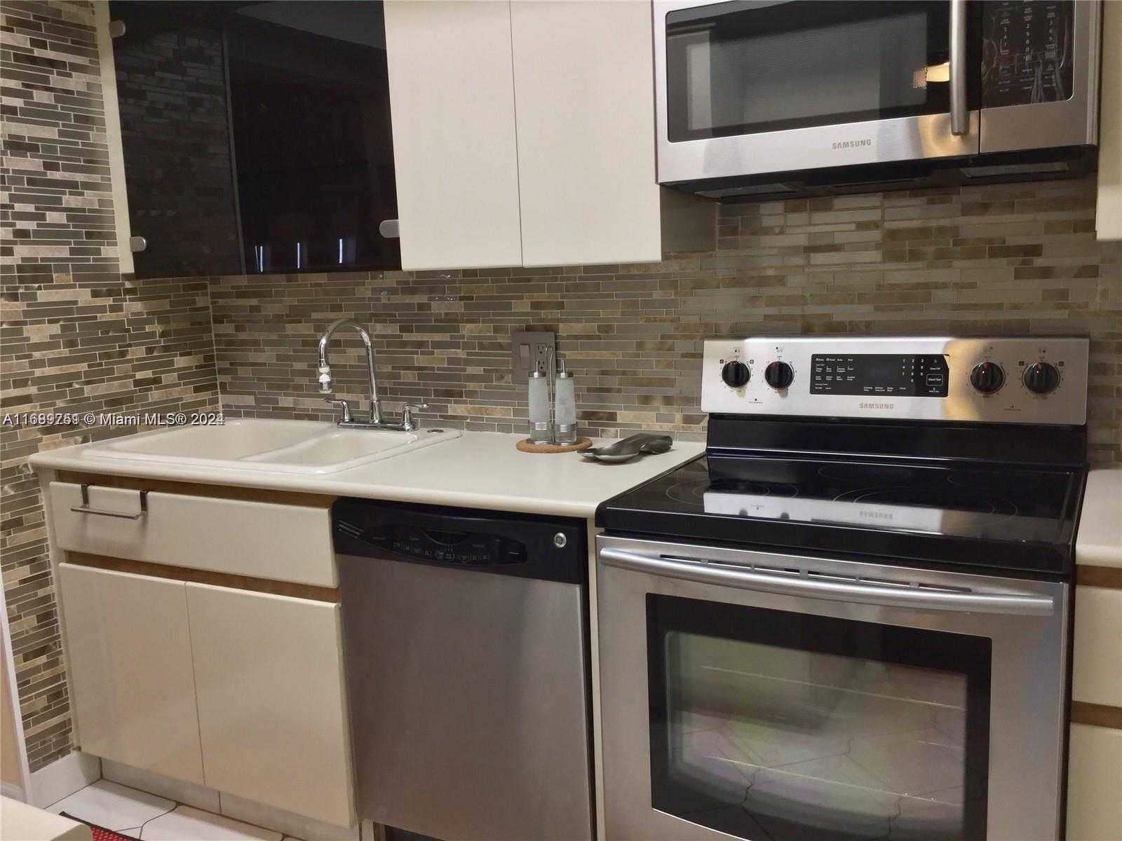 Small Image of 300 THREE ISLANDS BLVD #308, Hallandale Beach Number 8
