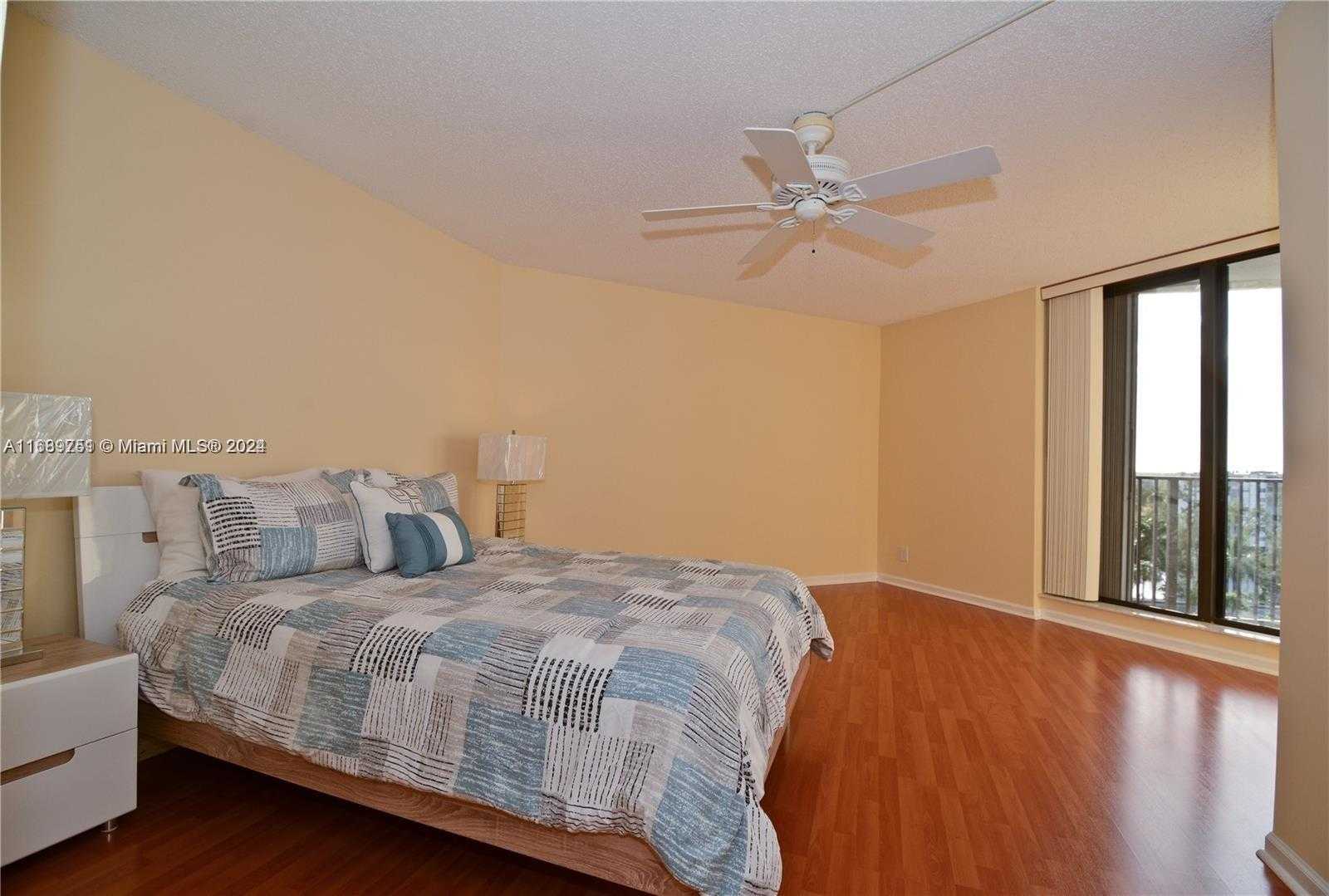 Small Image of 300 THREE ISLANDS BLVD #308, Hallandale Beach Number 9