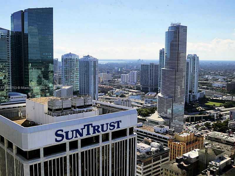 Small Image of 50 BISCAYNE BL #4509, Miami Number 13