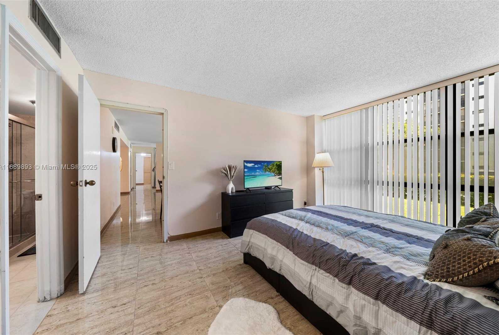 Small Image of 17011 NORTH BAY RD #107, Sunny Isles Beach Number 20