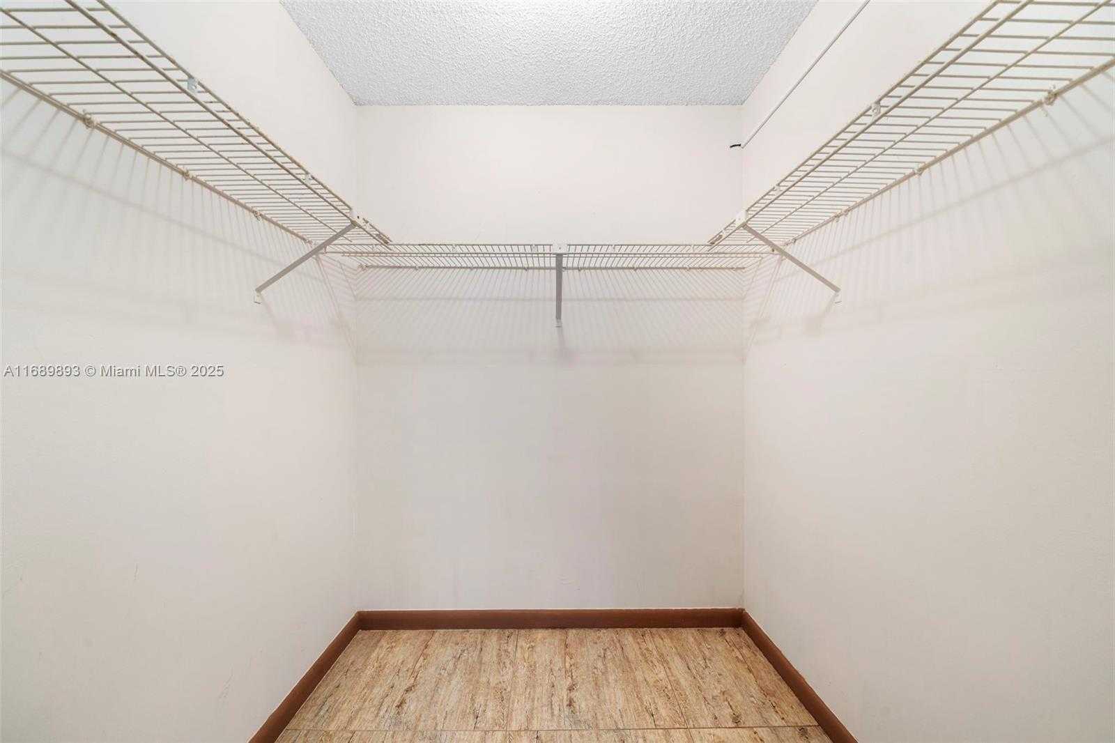 Small Image of 17011 NORTH BAY RD #107, Sunny Isles Beach Number 28