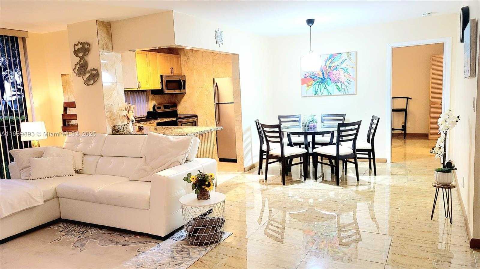 Small Image of 17011 NORTH BAY RD #107, Sunny Isles Beach Number 3