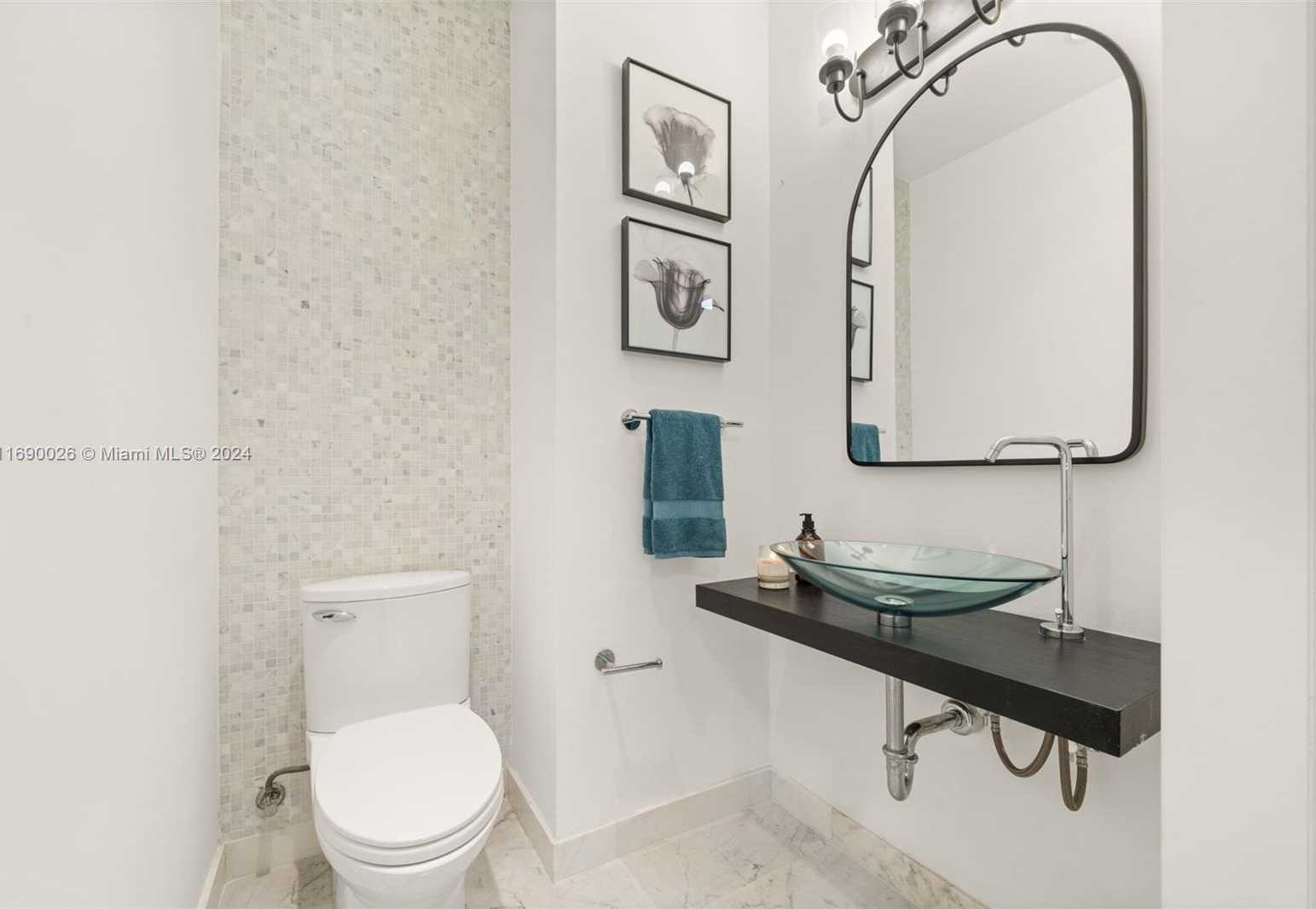 Small Image of 200 BISCAYNE BOULEVARD WAY #5009, Miami Number 29